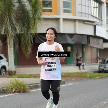Runner Photo 7998063