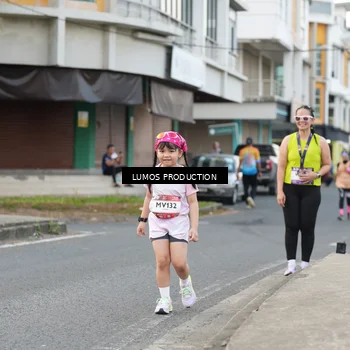 Runner Photo 7998064
