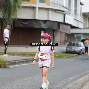 Runner Photo 7998084