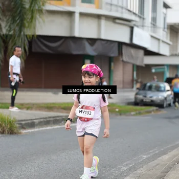 Runner Photo 7998089
