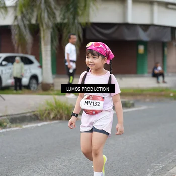 Runner Photo 7998103