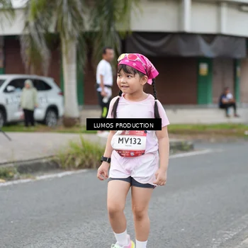 Runner Photo 7998105