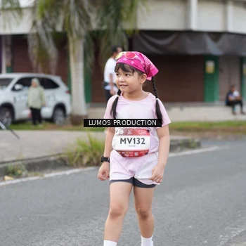 Runner Photo 7998110