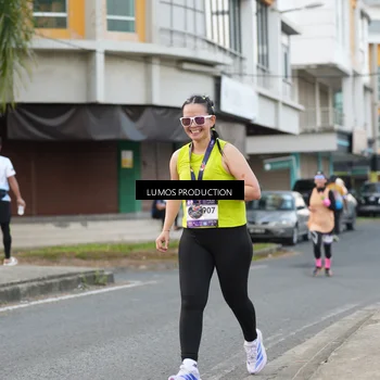 Runner Photo 7998115
