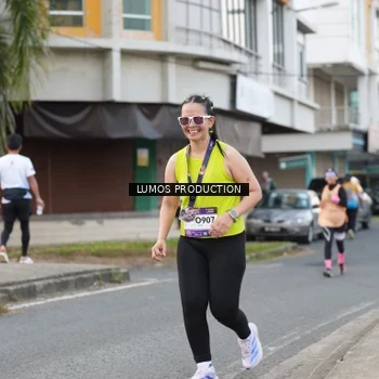 Runner Photo 7998117