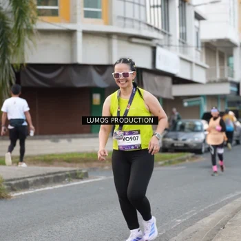 Runner Photo 7998120