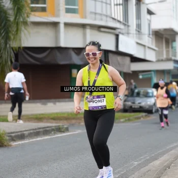 Runner Photo 7998122