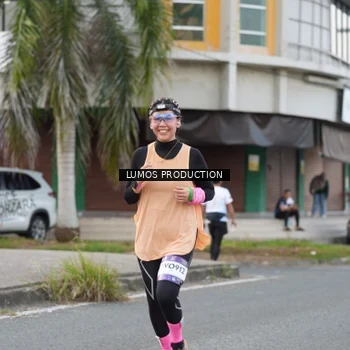 Runner Photo 7998147