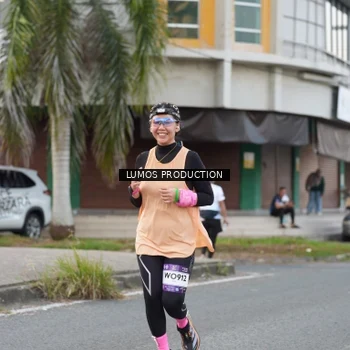Runner Photo 7998151