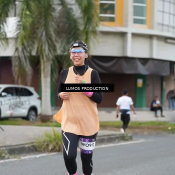 Runner Photo 7998160