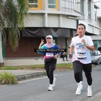 Runner Photo 7998178
