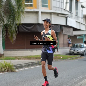Runner Photo 7998204