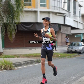 Runner Photo 7998205
