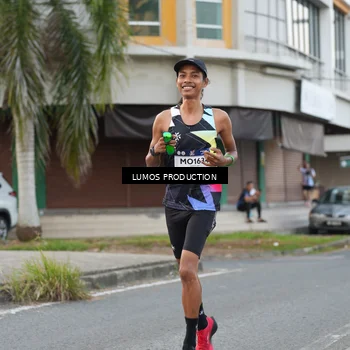 Runner Photo 7998213