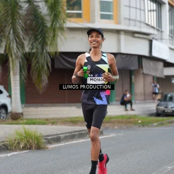 Runner Photo 7998215