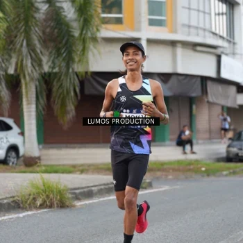 Runner Photo 7998218