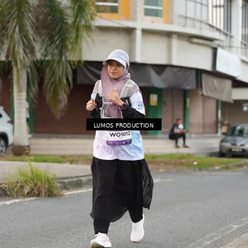 Runner Photo 7998239