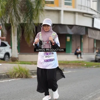 Runner Photo 7998245