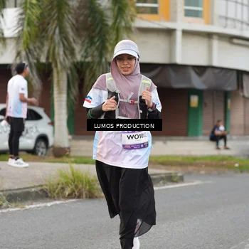 Runner Photo 7998251