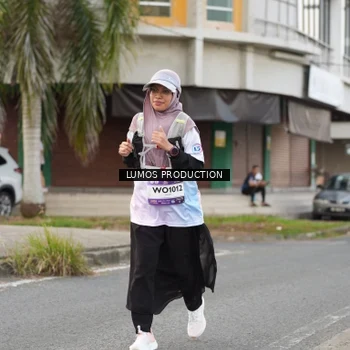 Runner Photo 7998252