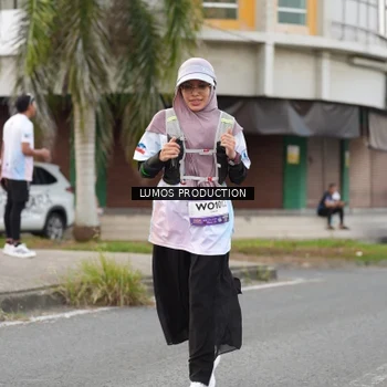 Runner Photo 7998257