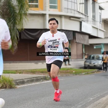 Runner Photo 7998271