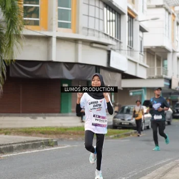 Runner Photo 7998276