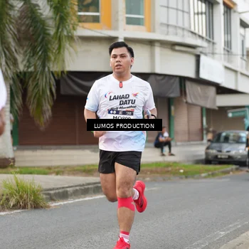Runner Photo 7998279