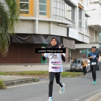 Runner Photo 7998282