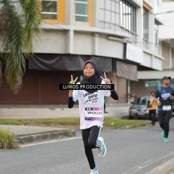 Runner Photo 7998285