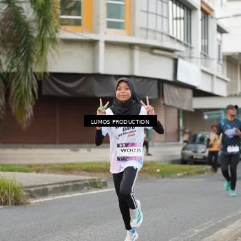 Runner Photo 7998288