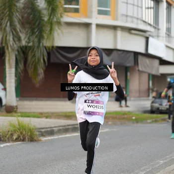 Runner Photo 7998299