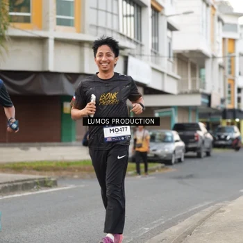 Runner Photo 7998303
