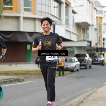 Runner Photo 7998308