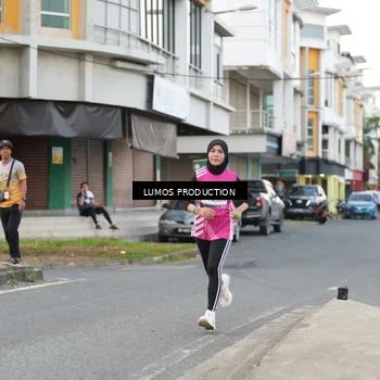 Runner Photo 7998314