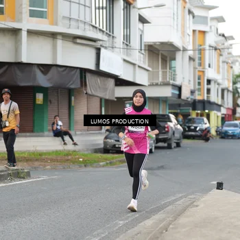 Runner Photo 7998316