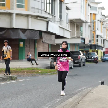 Runner Photo 7998321