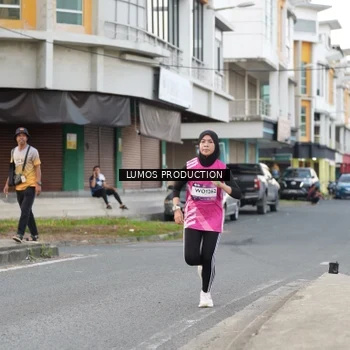 Runner Photo 7998322