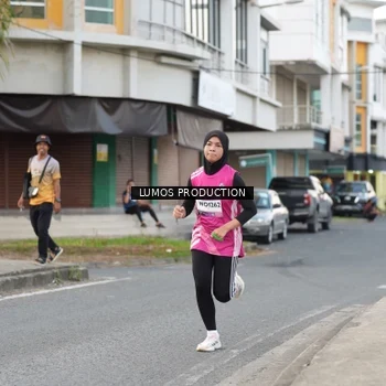Runner Photo 7998326