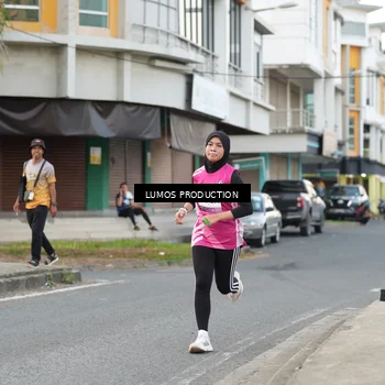 Runner Photo 7998329