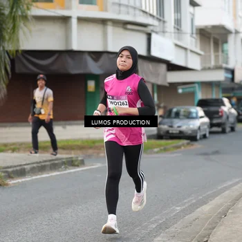 Runner Photo 7998344