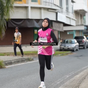 Runner Photo 7998346