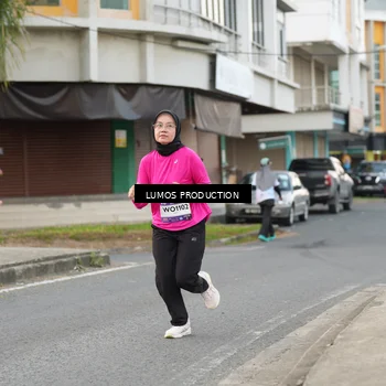 Runner Photo 7998381
