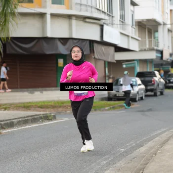 Runner Photo 7998388