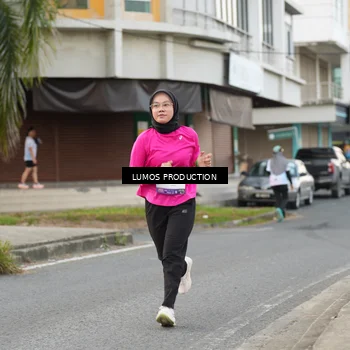 Runner Photo 7998391