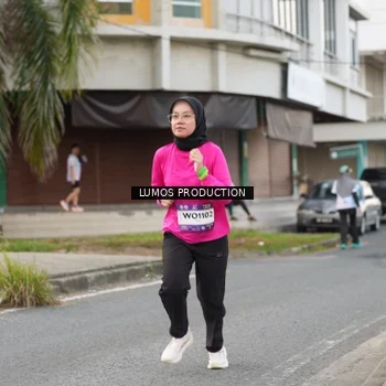 Runner Photo 7998392