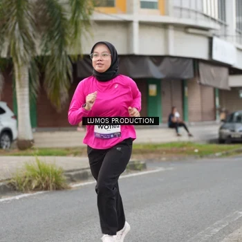 Runner Photo 7998407