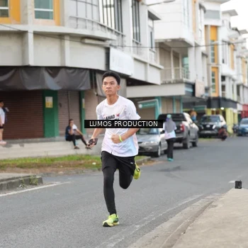Runner Photo 7998412