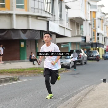 Runner Photo 7998413