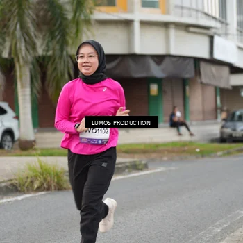 Runner Photo 7998415